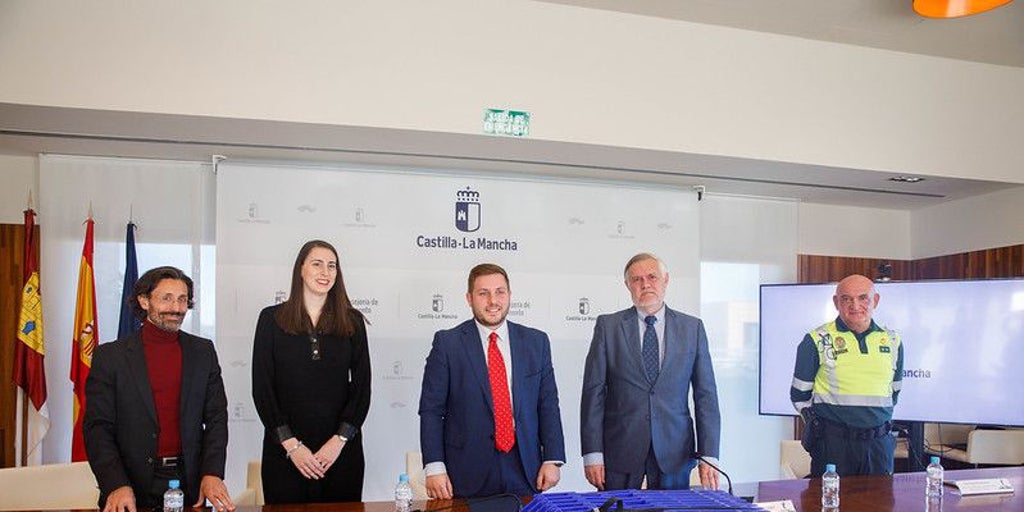 Castilla-La Mancha y la Guardia Civil colaboran en la mejora de la seguridad en el transporte de mercancías