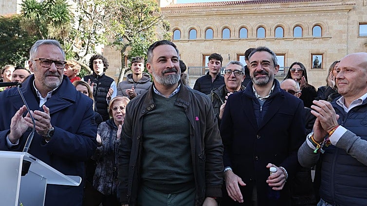 Abascal defiende el rechazo de Vox a los presupuestos de la Junta de Castilla y León