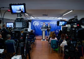 Las 72 horas que convulsionaron el PP de Almería