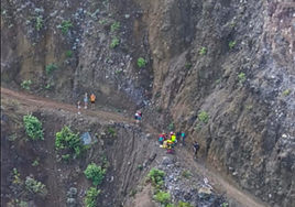 Herido grave un senderista al que le cayó encima una roca de un desprendimiento enTenerife