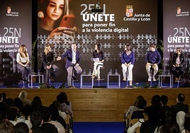 «A veces no denunciamos situaciones de ciberacoso por miedo a que nos llamen chivatos»