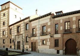 El carbono 14 desvela cuál es la puerta más antigua de Madrid: la Torre de los Lujanes, testigo de seis siglos de historia