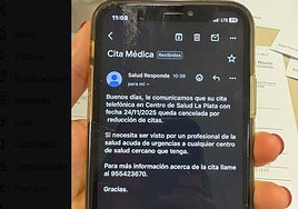 Sanidad alerta de mensajes fraudulentos de cancelación de citas del médico en Andalucía