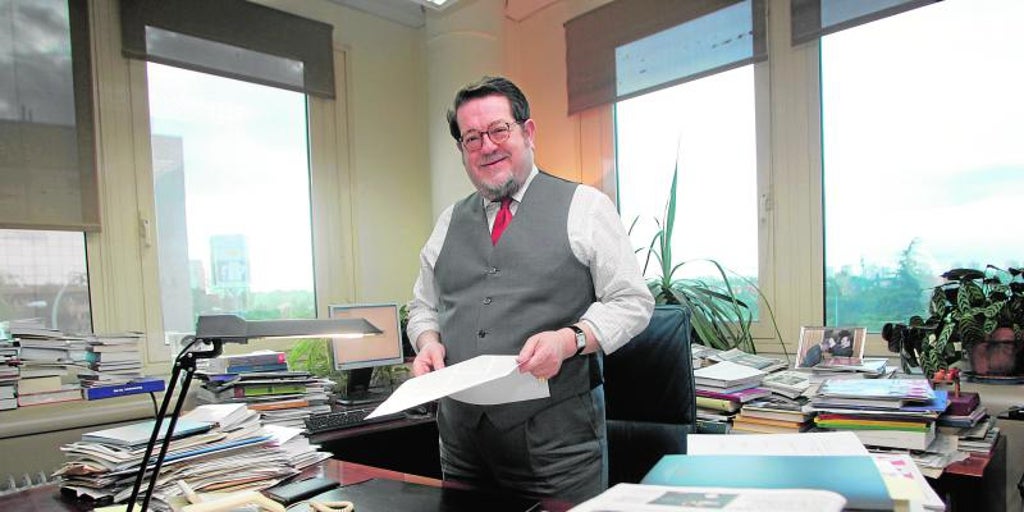 Extremadura rinde homenaje a Santiago Castelo con una exposición sobre su vida y obra en Villanueva de la Serena