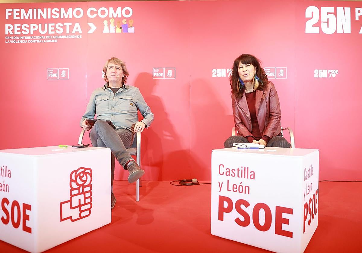 El secretario general del PSOECyL, Carlos Martínez, junto a la ministra de Igualdad, Ana Redondo, en la Jornada 'Feminismo como respuesta. Por el cumplimiento del Pacto de Estado contra la Violencia de Género en Castilla y León', celebrada en Zamora