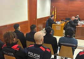 «Me dijo que la habían violado, la dejé subir a mi coche hasta que vino la Policía. Estaba en 'shock'»