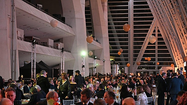 Consum celebra su 50 aniversario junto a los colectivos que han hecho posible su medio siglo de historia