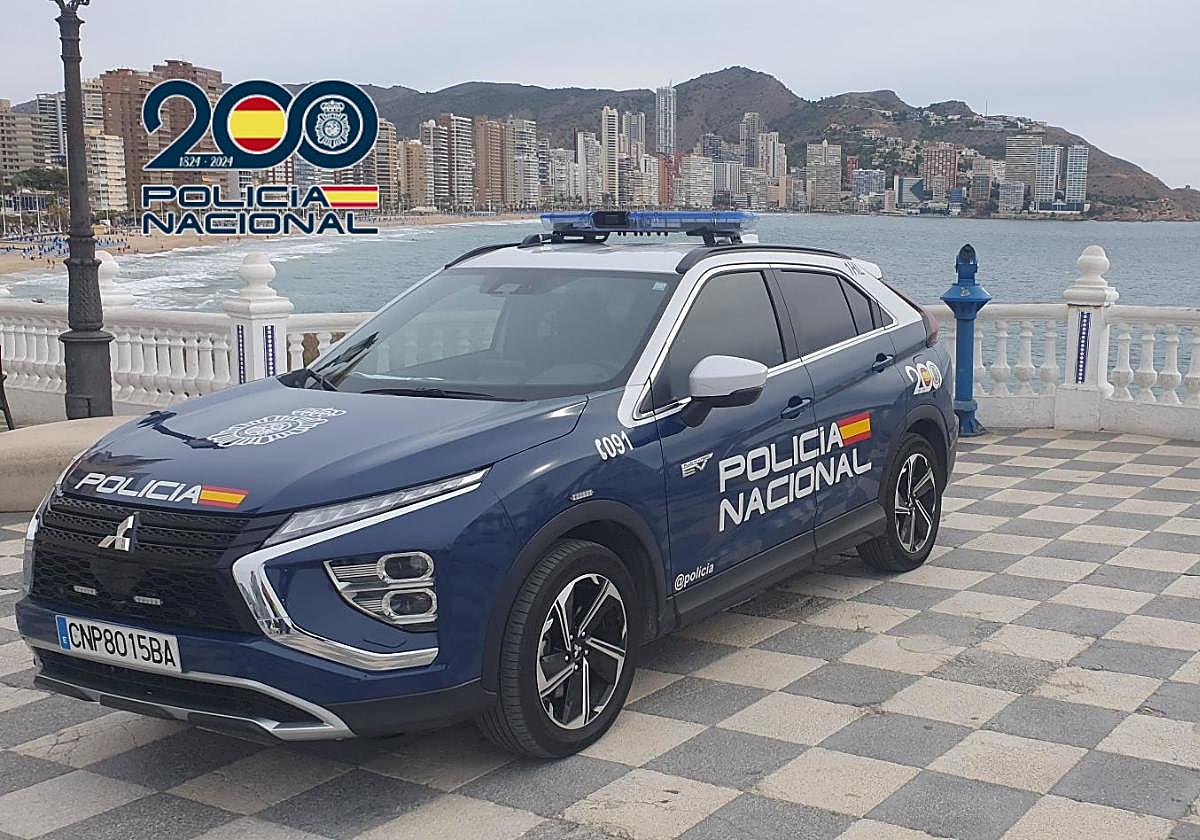 Imagen de archivo de un coche policial en Benidorm