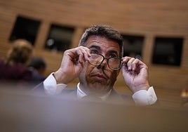 Mazón borra su cuenta de X y restringe la de Instagram tras dejar de ser presidente