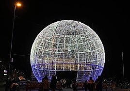 Encendido de luces de Navidad en San Sebastián hoy: horario, cortes de tráfico, calles iluminadas, dónde están los árboles y los belenes