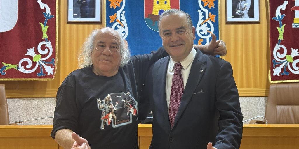Talavera reconocerá la trayectoria de  El Pirata  y estudiará la adquisición de su colección musical y documental