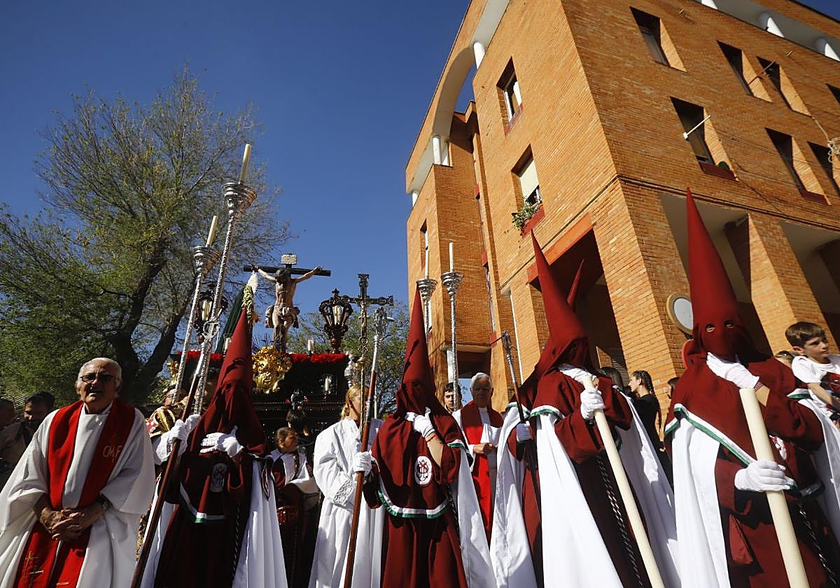 Nazarenos de la Piedad, en su barrio de las Palmeras, en 2023