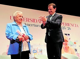 Visitación, 'universitaria' a los 101 años: «Muchas de mis amigas se quedaron por el camino y esto me sirve para seguir rodeada de gente»