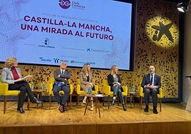 Toledo reivindica un modelo turístico «sostenible y equilibrado» que ya aporta dos millones de euros con la tasa de autobuses