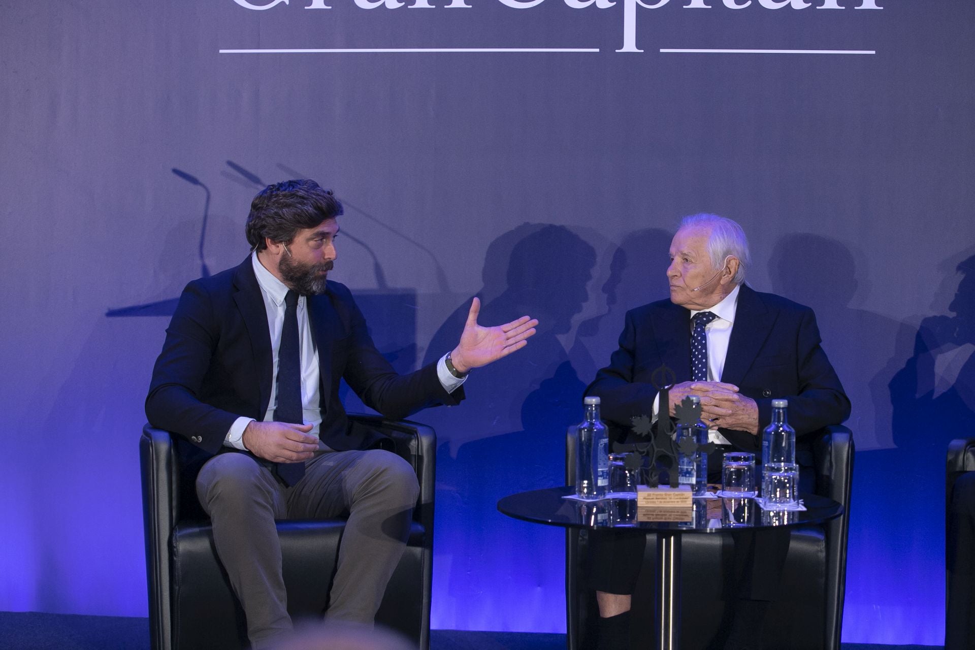 La entrega del Premio Gran Capitán de ABC a El Cordobés, en imágenes