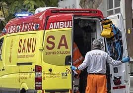 Localizan el cadáver de un hombre de 75 años tras el incendio de una vivienda en Valencia