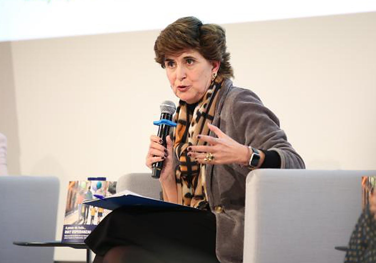 María San Gil, de Fundación NEOS