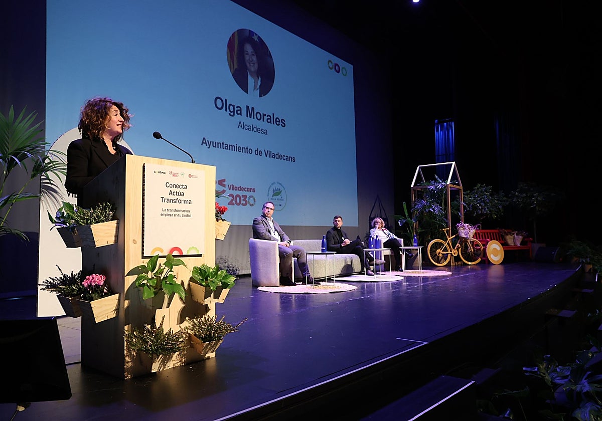 La alcaldesa de Viladecans, Olga Morales, este martes en la inauguración del Congreso