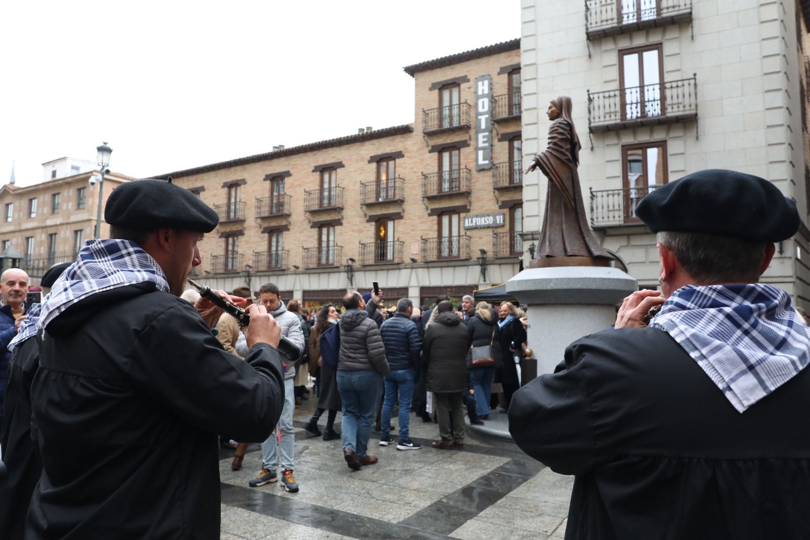 Toledo suma una nueva escultura en sus calles, la de María Pacheco