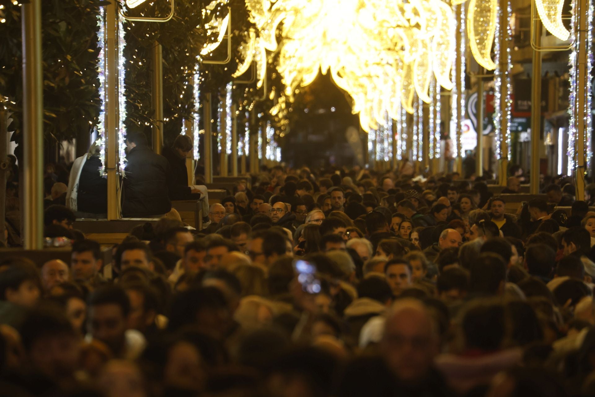El encendido del espectáculo de luz y música de Córdoba, en imágenes