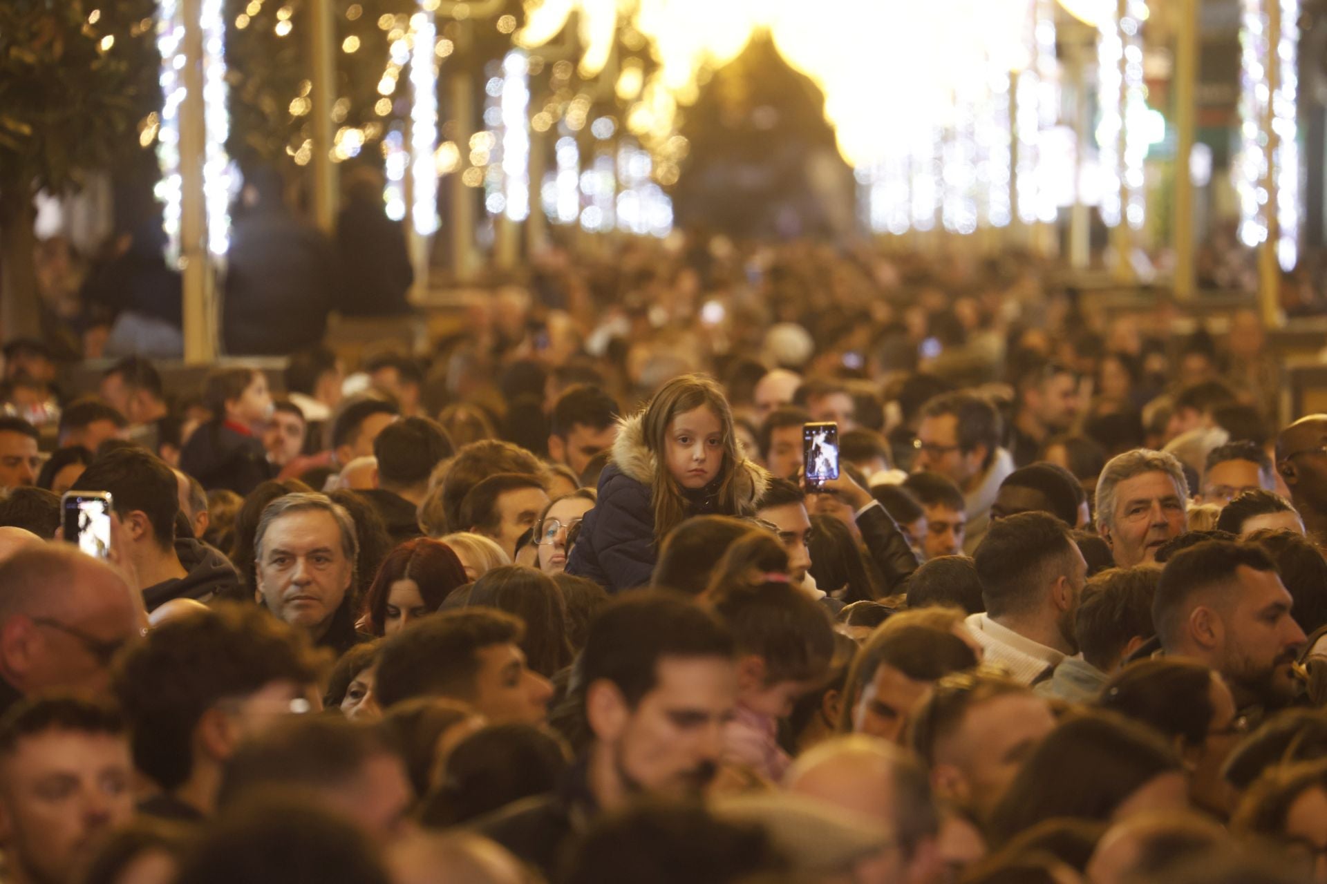 El encendido del espectáculo de luz y música de Córdoba, en imágenes
