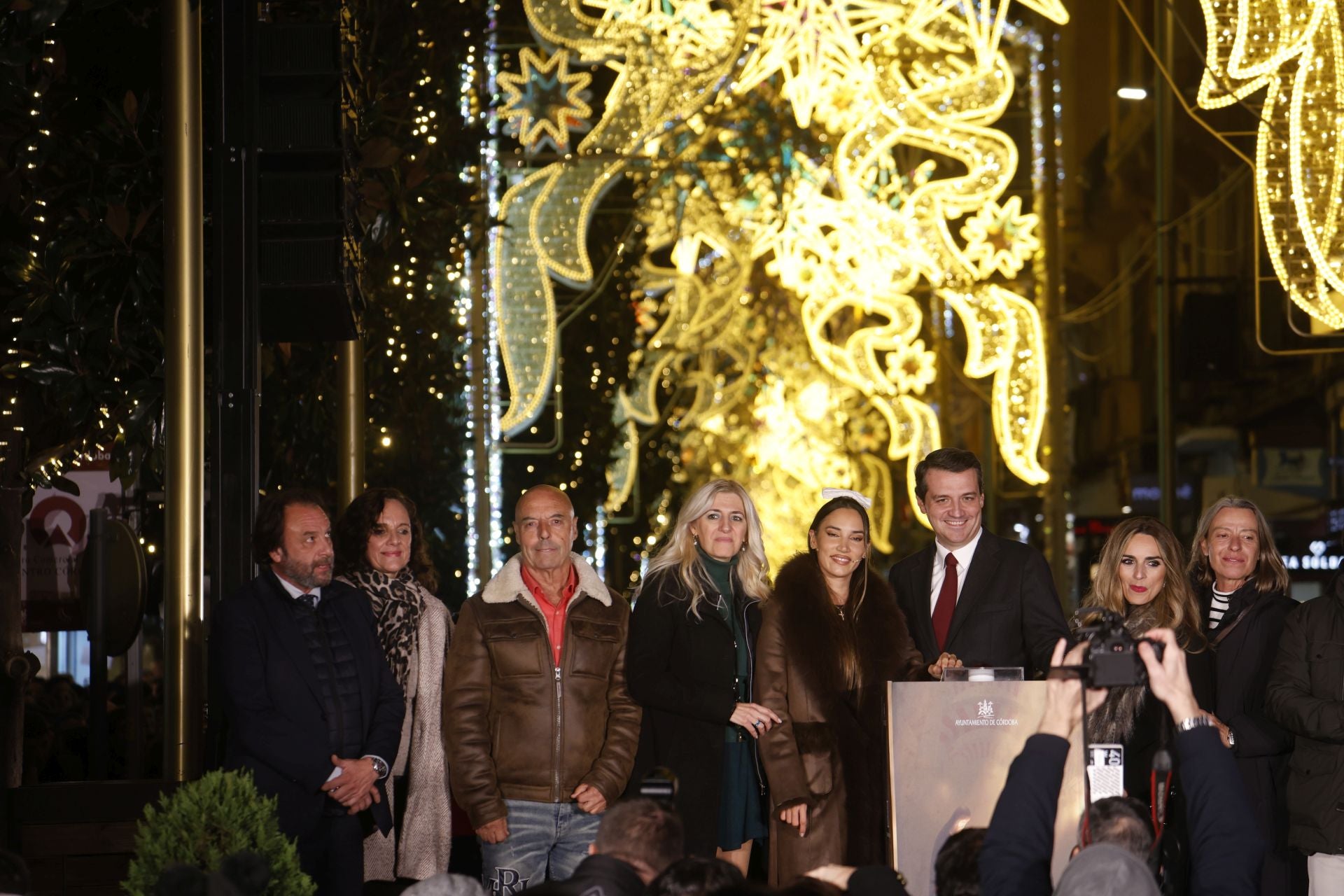 El encendido del espectáculo de luz y música de Córdoba, en imágenes