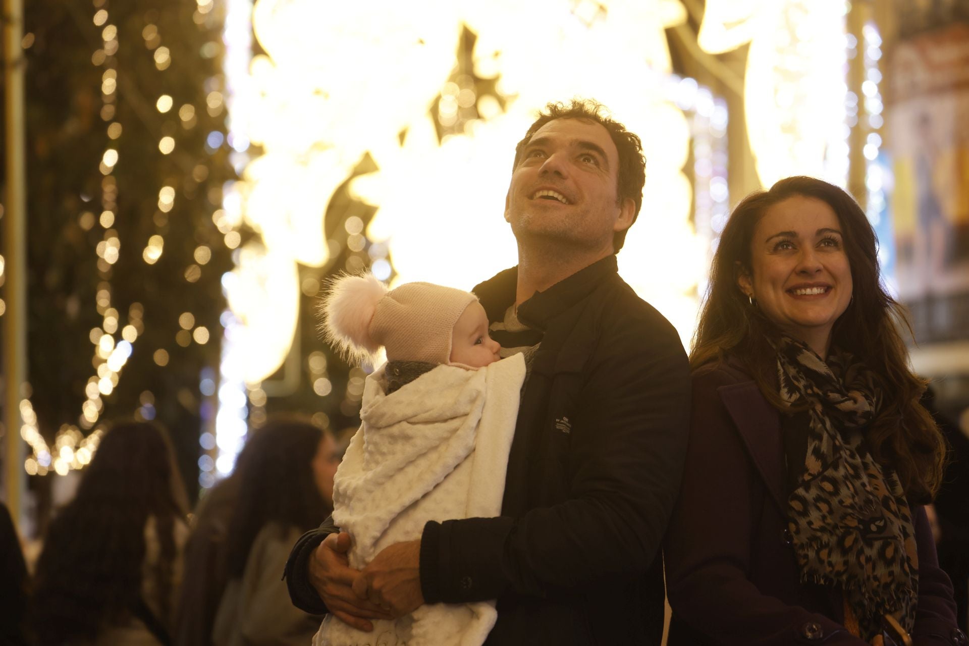 El encendido del espectáculo de luz y música de Córdoba, en imágenes