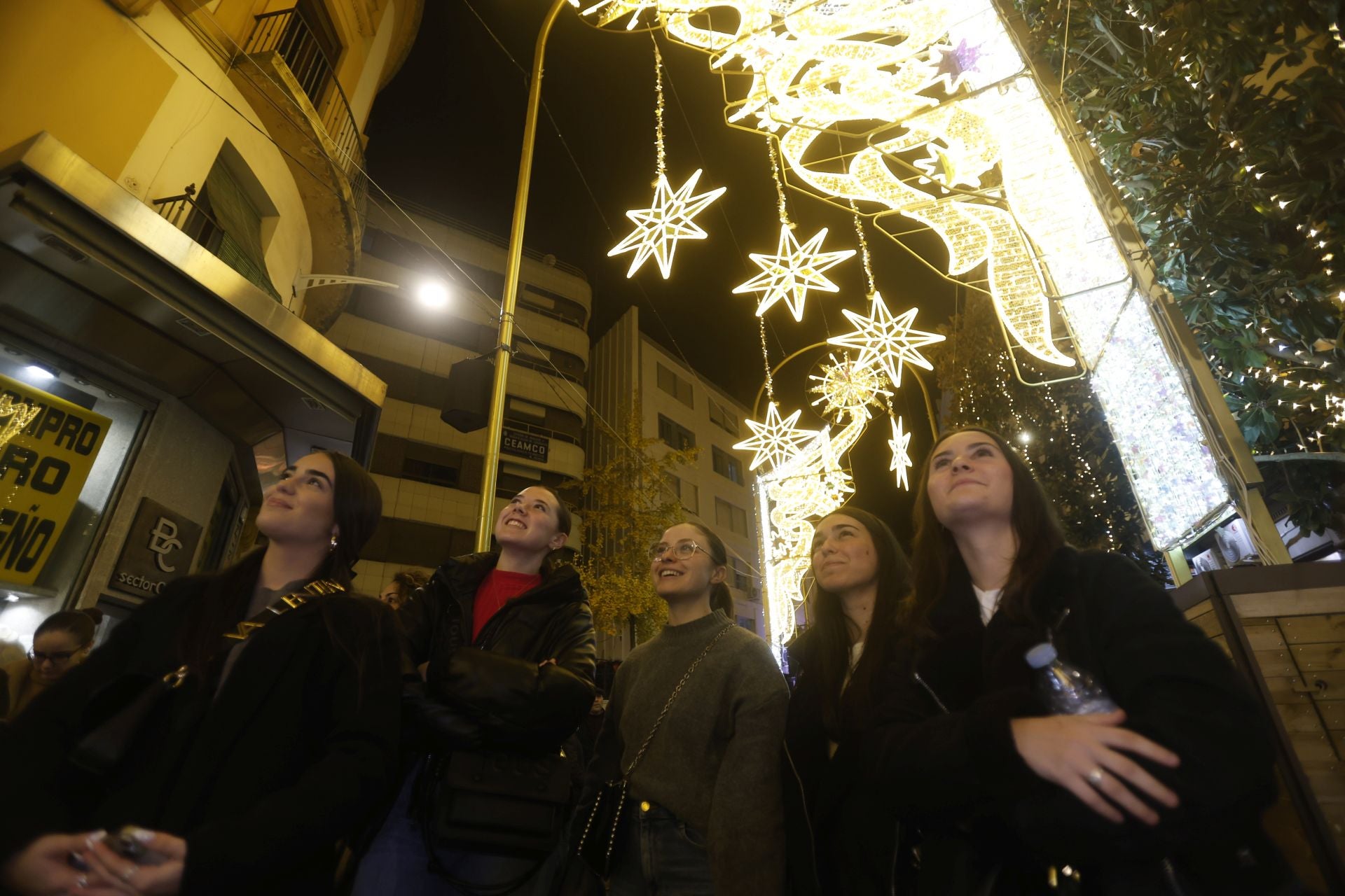 El encendido del espectáculo de luz y música de Córdoba, en imágenes