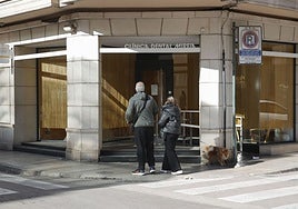 Detienen a la dueña de la clínica dental de Alzira y al anestesista que atendió a la niña fallecida