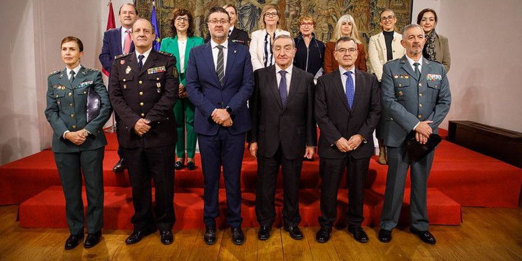 Castilla-La Mancha refuerza la lucha contra el acoso escolar con una mesa técnica de prevención