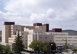 Ingresado un hombre de 42 años en Cuenca tras ser agredido con una muleta durante un robo en la vía pública