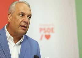 Imputado el alcalde socialista de San Roque por presunta irregularidad en la contratación de un cargo