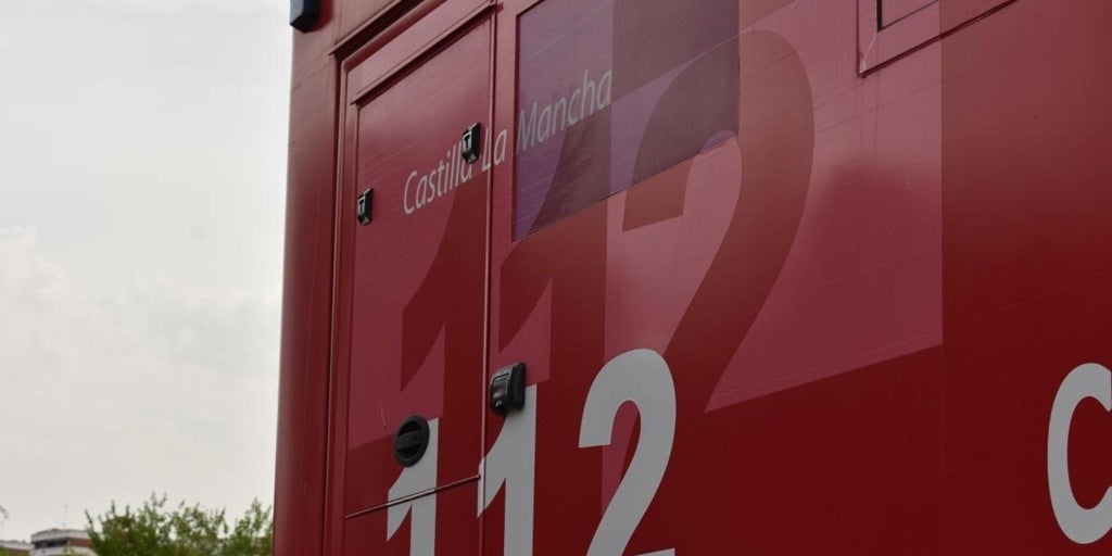 Seis afectados por inhalación de humo en Cabanillas del Campo tras un incendio en un almacén de fontanería