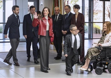 La Reina Letizia llama a «cambiar de mentalidad» respecto a las personas con discapacidad