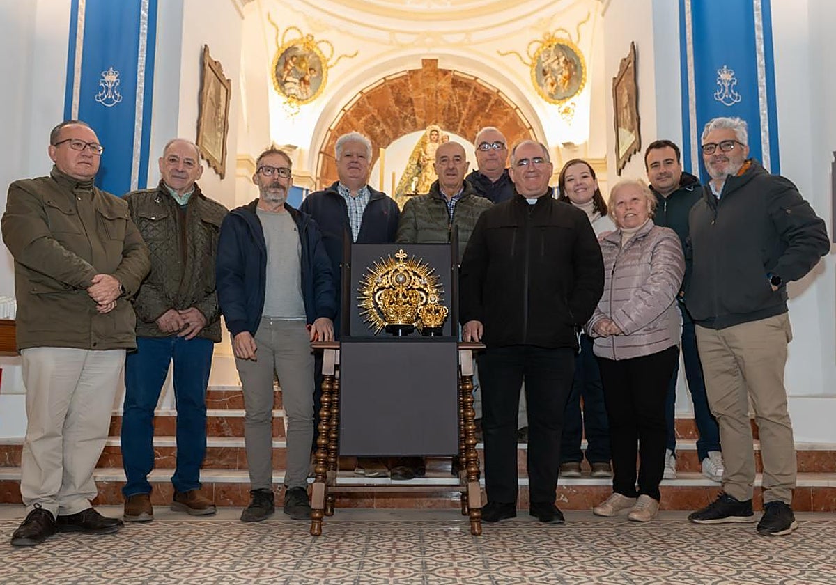 Las coronas de coronación de la Virgen de Luna y el Niño, en el santuario