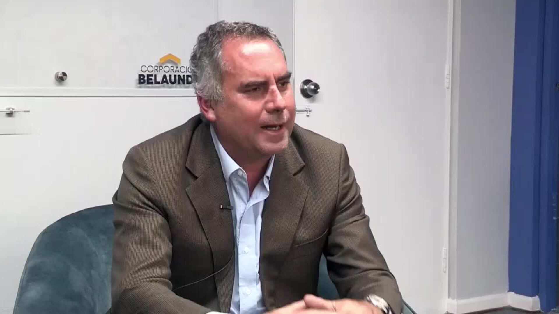 Belaúnde, candidato presidencial tiroteado en Perú, ve &quot;muy factible&quot; que la violencia empeore