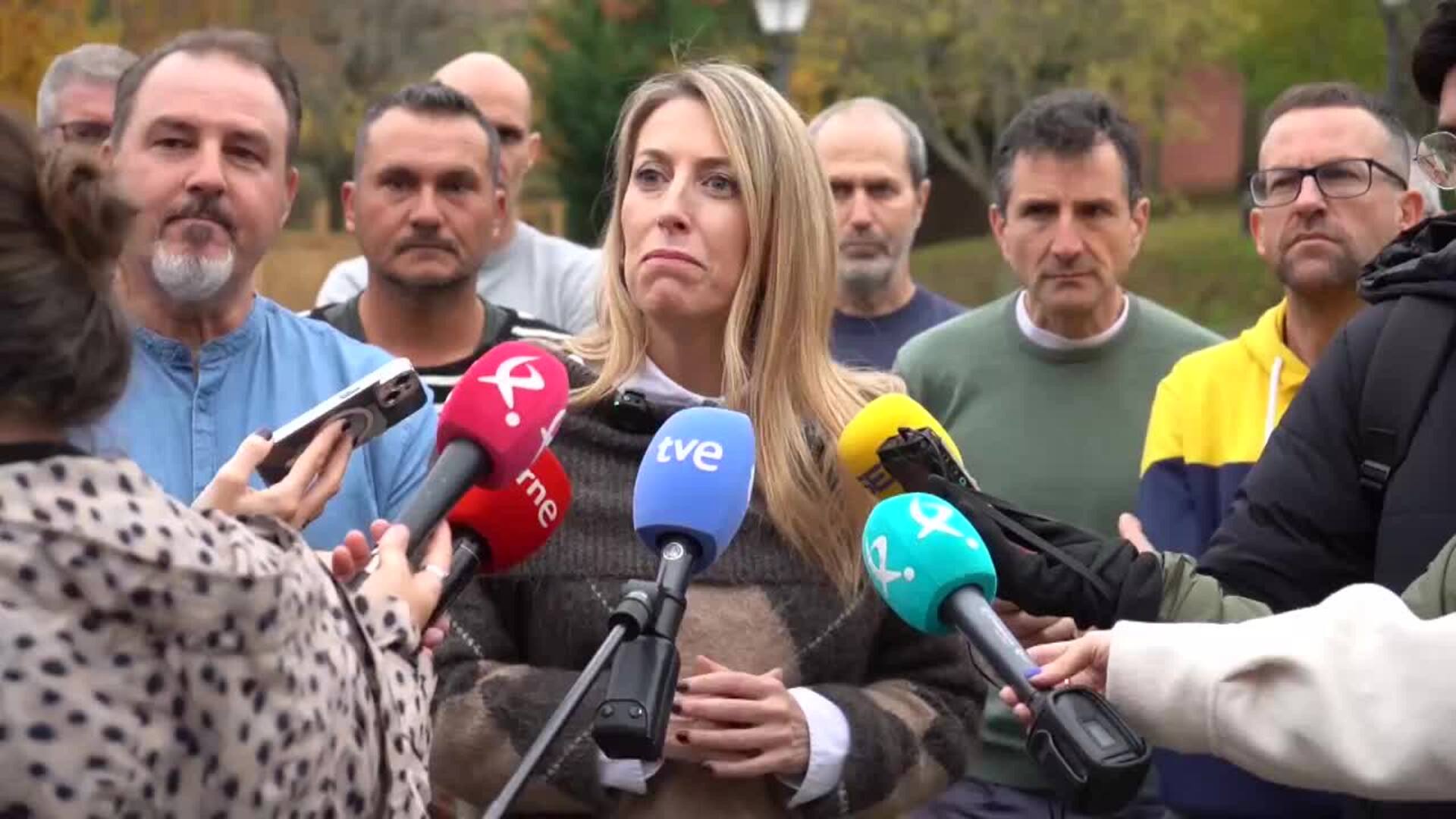 Guardiola rechaza las presiones de Vox y defiende su proyecto para Extremadura