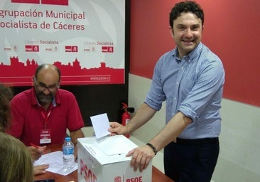 El exportavoz de Sánchez en Extremadura: «A quienes no podíamos ser manipulados nos apartaban»