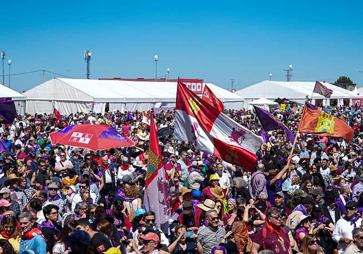 Celebración del Día de Castilla y León en Villalar