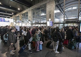 La estación de Córdoba, en 'temporada alta': más de 650 trenes pararán durante el puente de la Constitución