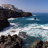Muere una cuarta persona por un golpe de mar en Tenerife