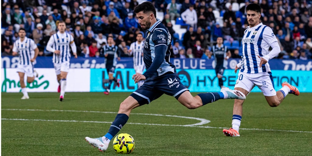 Jacobo rompe la racha de cuatro años del Córdoba CF sin fallar un penalti
