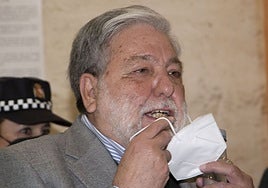 Francisco Toscano señala que su amigo Paco Salazar «no se reconoce» en las acusaciones por presunto acoso sexual de sus compañeras del PSOE