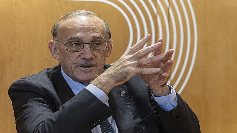 Manuel Reigosa:  «Abrir un nuevo proceso negociador para Medicina es impensable»