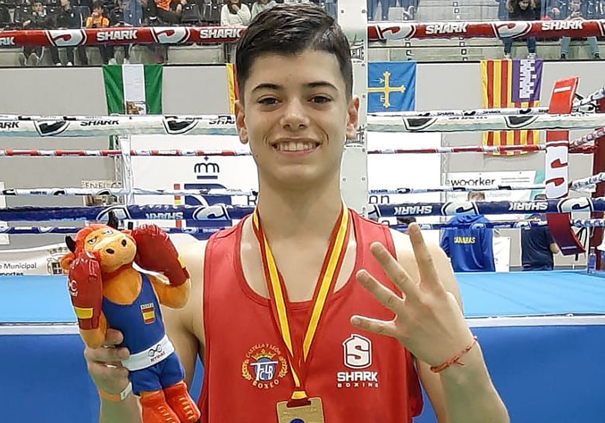 El joven boxeador toledano Mario Hernández