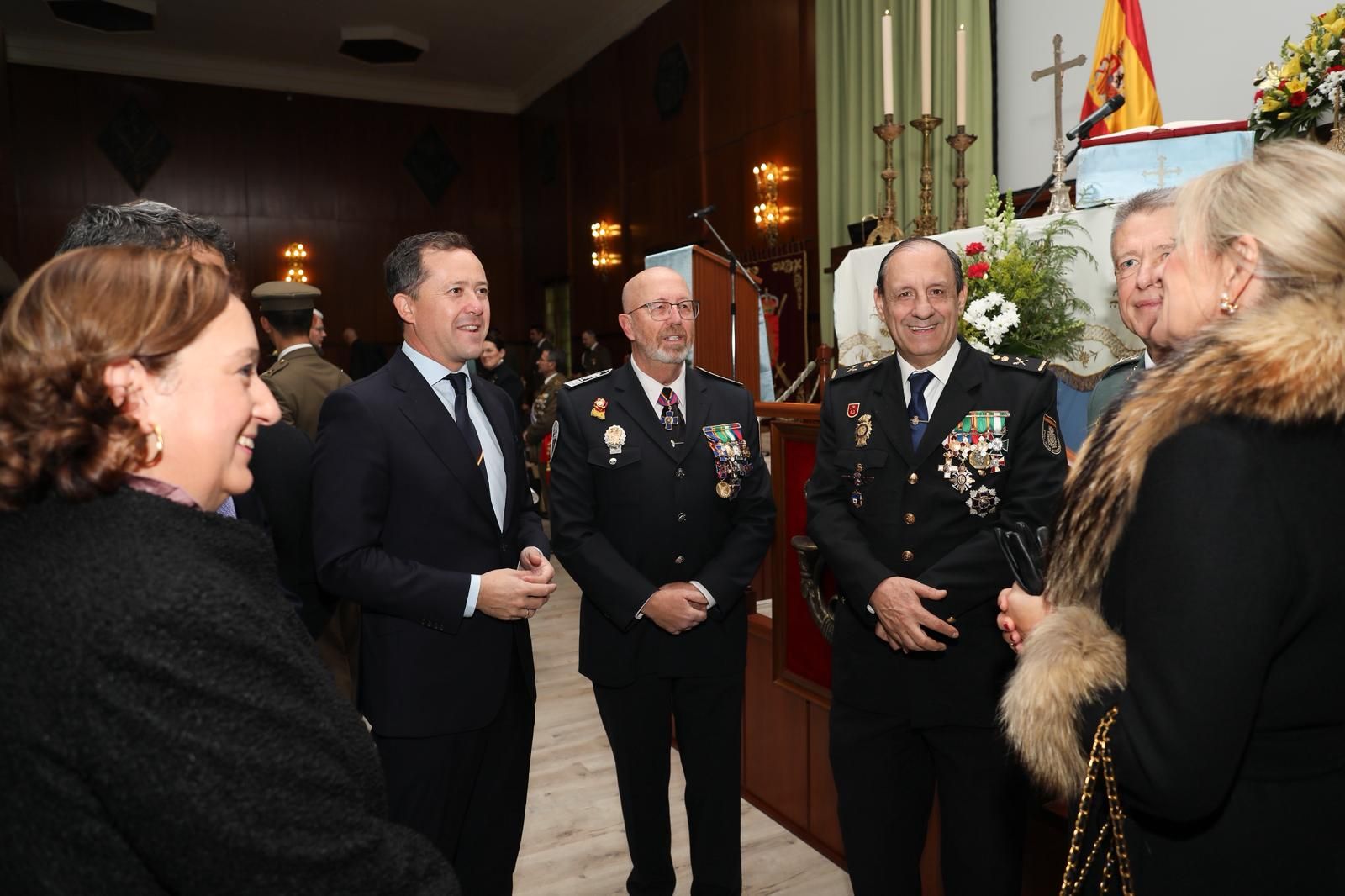 Las imágenes del acto y desfile de la Inmaculada en la Academia de Infantería de Toledo