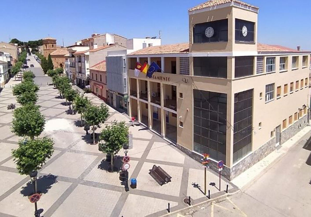 Vista general de Balazote, municipio de Albacete asentado a los pies del Cerro Santa Mónica