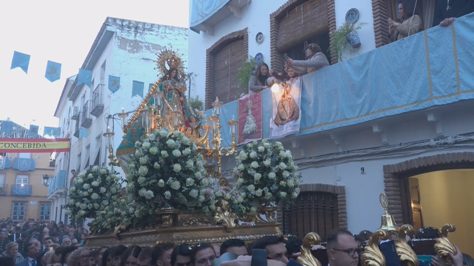 La procesión de la patrona de Puente Genil, en imágenes