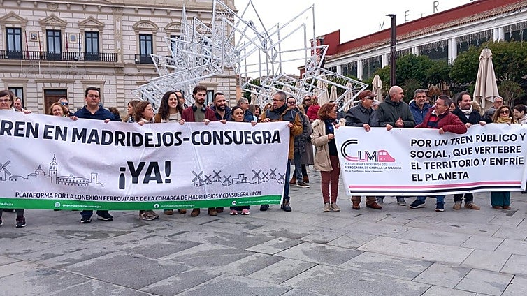 Castilla-La Mancha exige la construcción del tramo ferroviario Mora-Alcázar