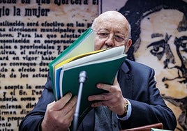 Tezanos defiende que el CIS da «siempre en el clavo» y lamenta que se realicen «críticas no científicas»